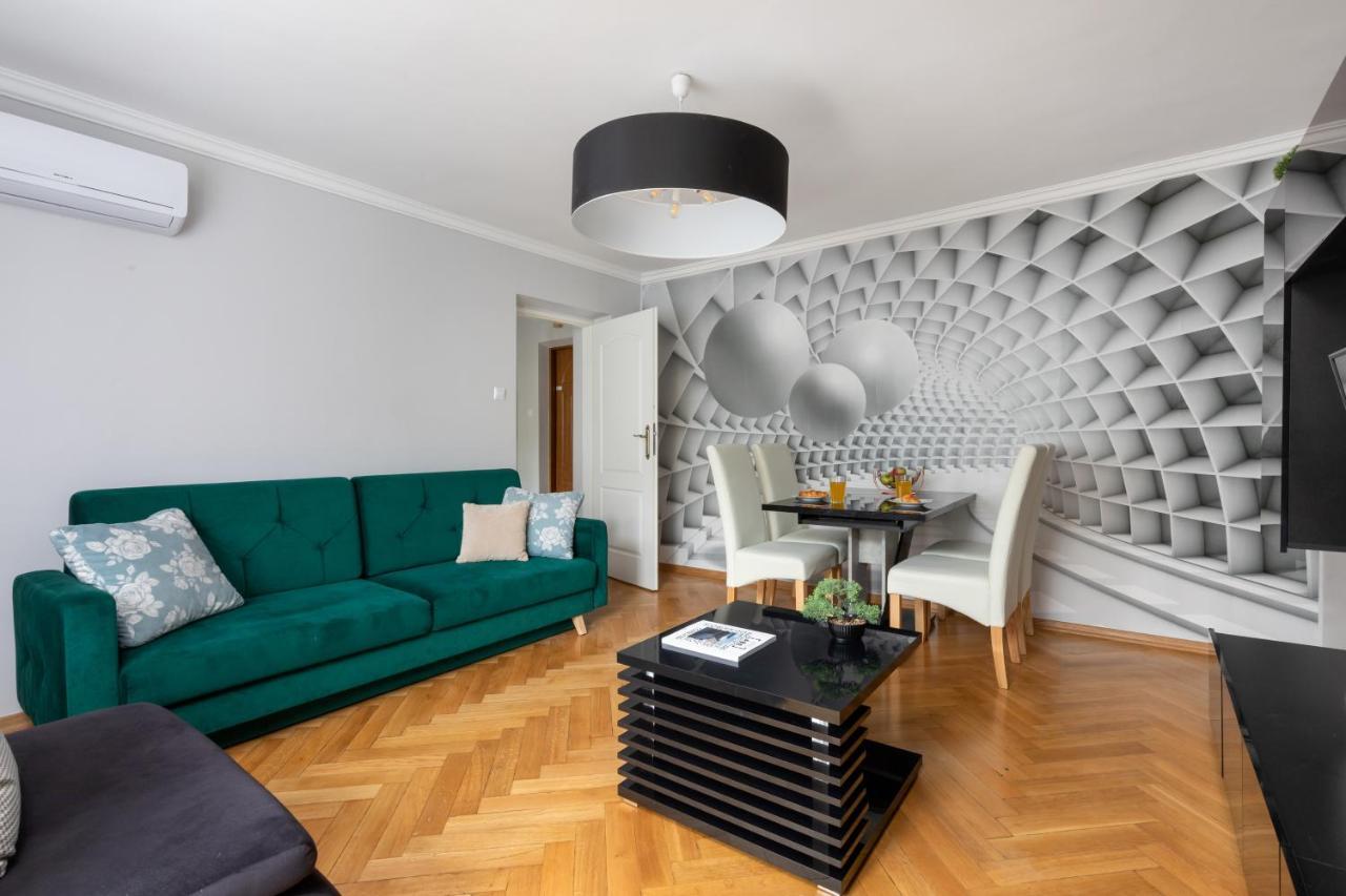 Rent Like Home - Hoza 38 Varsóvia Exterior foto